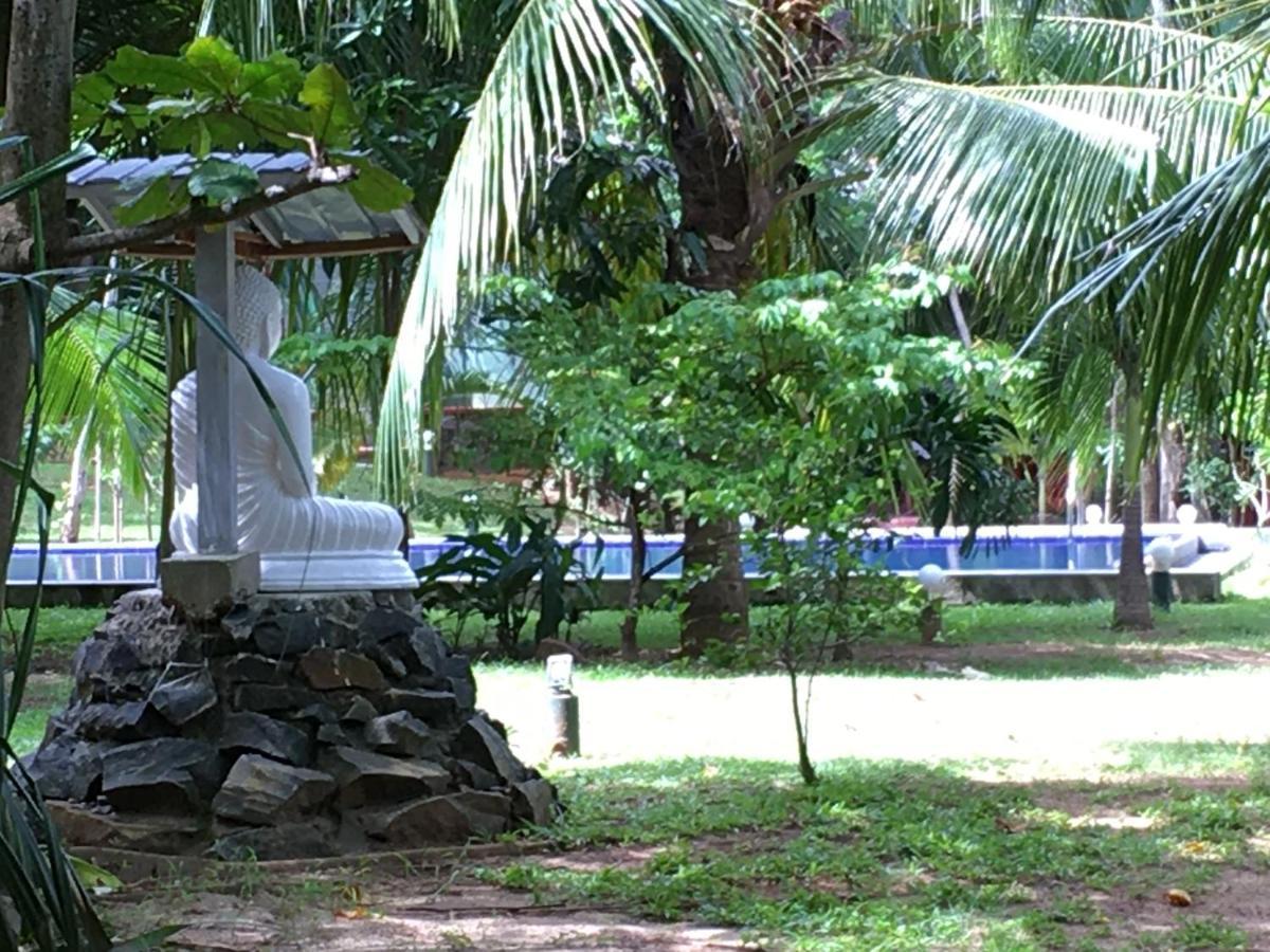 Hidden Garden Tangalle Exterior photo